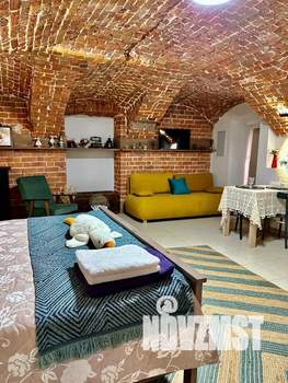 1-к квартира, посуточно, 42м2, 1/2 этаж