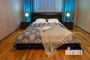 3-к квартира, посуточно, 105м2, 1/1 этаж