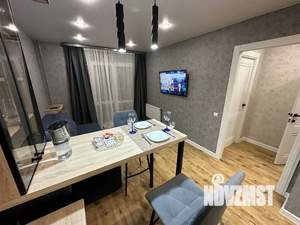 1-к квартира, посуточно, 40м2, 23/30 этаж