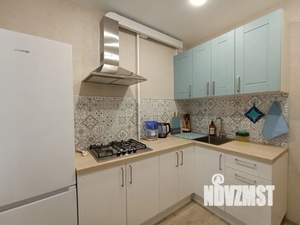 1-к квартира, посуточно, 40м2, 1/9 этаж