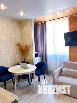 Студия квартира, посуточно, 25м2, 19/25 этаж