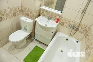 2-к квартира, посуточно, 50м2, 1/1 этаж