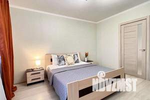 2-к квартира, посуточно, 60м2, 13/25 этаж