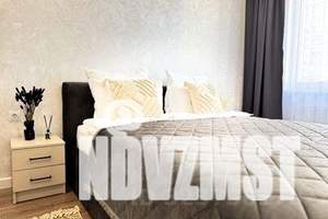 2-к квартира, посуточно, 38м2, 5/18 этаж