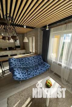 Студия квартира, посуточно, 42м2, 12/20 этаж