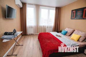 1-к квартира, посуточно, 50м2, 1/1 этаж