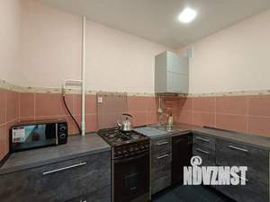 1-к квартира, посуточно, 36м2, 3/9 этаж