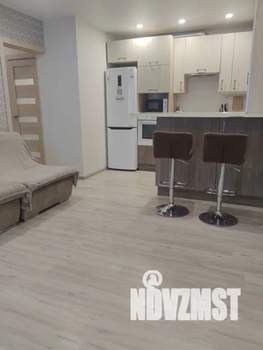 1-к квартира, посуточно, 45м2, 4/25 этаж