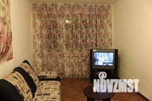 1-к квартира, посуточно, 33м2, 4/4 этаж