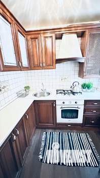 2-к квартира, посуточно, 65м2, 1/1 этаж