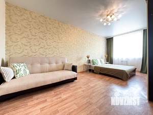 1-к квартира, посуточно, 55м2, 1/1 этаж
