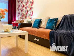 1-к квартира, посуточно, 40м2, 3/5 этаж