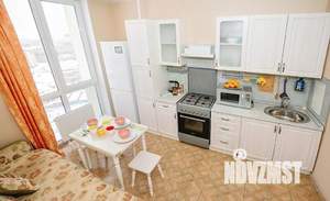 1-к квартира, посуточно, 35м2, 1/1 этаж