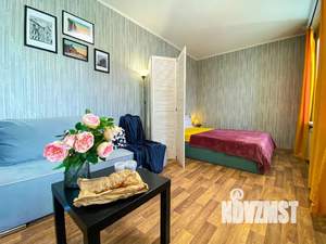1-к квартира, посуточно, 40м2, 3/3 этаж