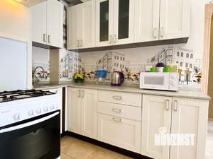 2-к квартира, посуточно, 38м2, 2/25 этаж