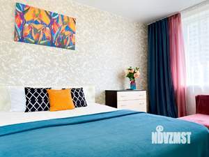 1-к квартира, посуточно, 42м2, 1/1 этаж