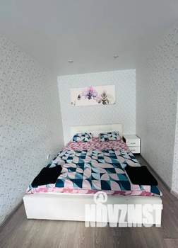1-к квартира, посуточно, 35м2, 1/25 этаж