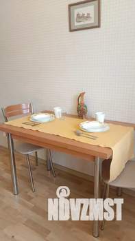 1-к квартира, посуточно, 50м2, 2/10 этаж