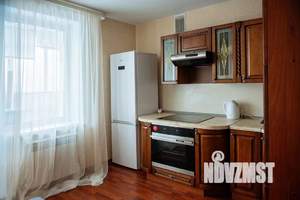 1-к квартира, посуточно, 45м2, 1/1 этаж