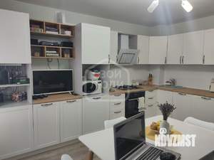 3-к квартира, на длительный срок, 75м2, 1/10 этаж