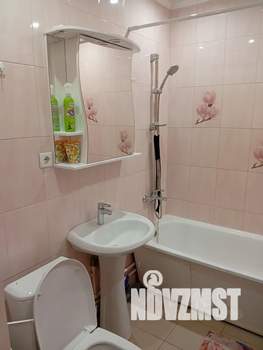 1-к квартира, посуточно, 43м2, 7/10 этаж