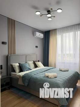 1-к квартира, посуточно, 37м2, 11/25 этаж