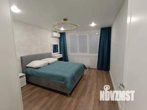 1-к квартира, посуточно, 43м2, 7/30 этаж