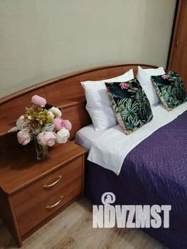 1-к квартира, посуточно, 100м2, 1/1 этаж