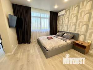 1-к квартира, посуточно, 30м2, 18/25 этаж