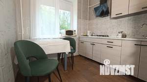 2-к квартира, посуточно, 44м2, 1/5 этаж