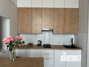 1-к квартира, посуточно, 45м2, 1/30 этаж