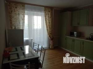 1-к квартира, посуточно, 48м2, 1/10 этаж