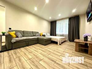 1-к квартира, посуточно, 38м2, 1/1 этаж