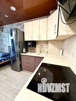 Студия квартира, посуточно, 32м2, 23/25 этаж