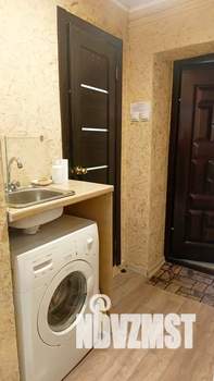 Студия квартира, посуточно, 18м2, 1/5 этаж