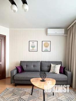 1-к квартира, посуточно, 52м2, 1/1 этаж