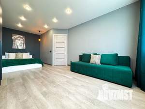 1-к квартира, посуточно, 42м2, 8/32 этаж
