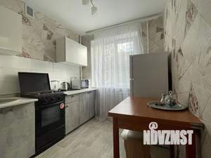 1-к квартира, посуточно, 32м2, 2/5 этаж