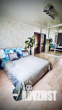 1-к квартира, посуточно, 50м2, 3/15 этаж