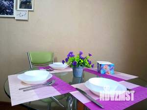 1-к квартира, посуточно, 38м2, 9/12 этаж