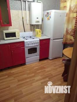 1-к квартира, посуточно, 33м2, 1/4 этаж