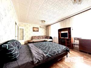 3-к квартира, посуточно, 75м2, 1/1 этаж