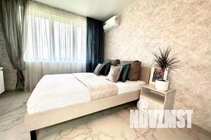 1-к квартира, посуточно, 40м2, 22/30 этаж