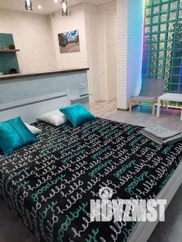 Студия квартира, посуточно, 50м2, 11/25 этаж