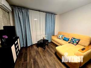 1-к квартира, посуточно, 40м2, 23/25 этаж