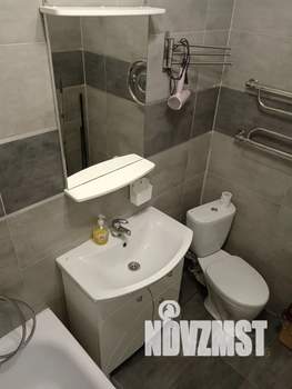 1-к квартира, посуточно, 45м2, 1/25 этаж