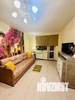 1-к квартира, посуточно, 43м2, 4/9 этаж