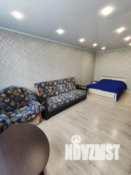 1-к квартира, посуточно, 38м2, 19/32 этаж