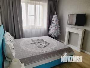 1-к квартира, посуточно, 40м2, 15/16 этаж