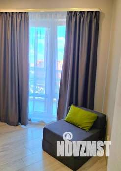 1-к квартира, посуточно, 37м2, 16/25 этаж